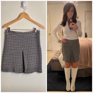 Black & White Geometric Print Skirt Size 2
